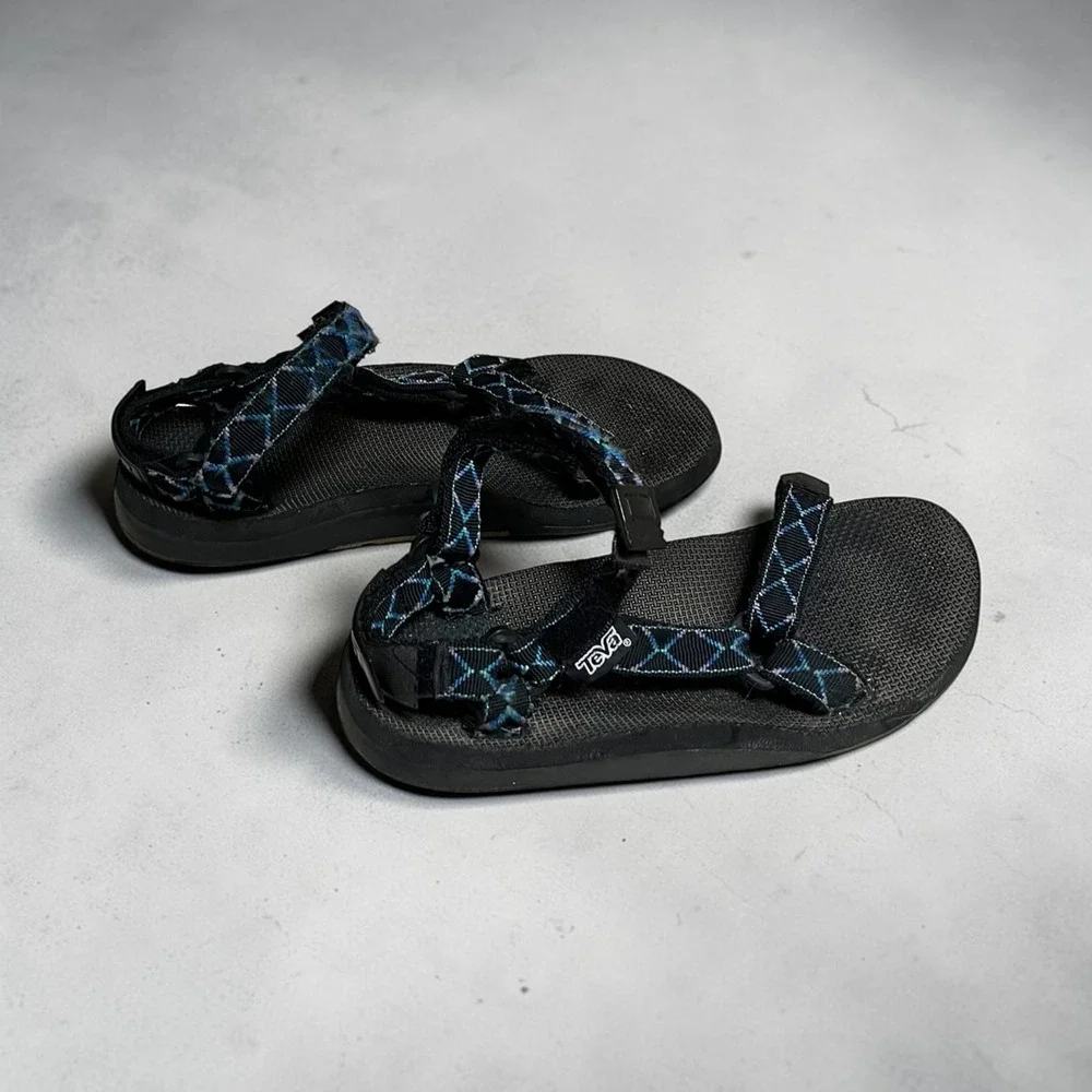 Teva Hurricane Classic Sport Sandals Blue Purple Black Geometric Pattern